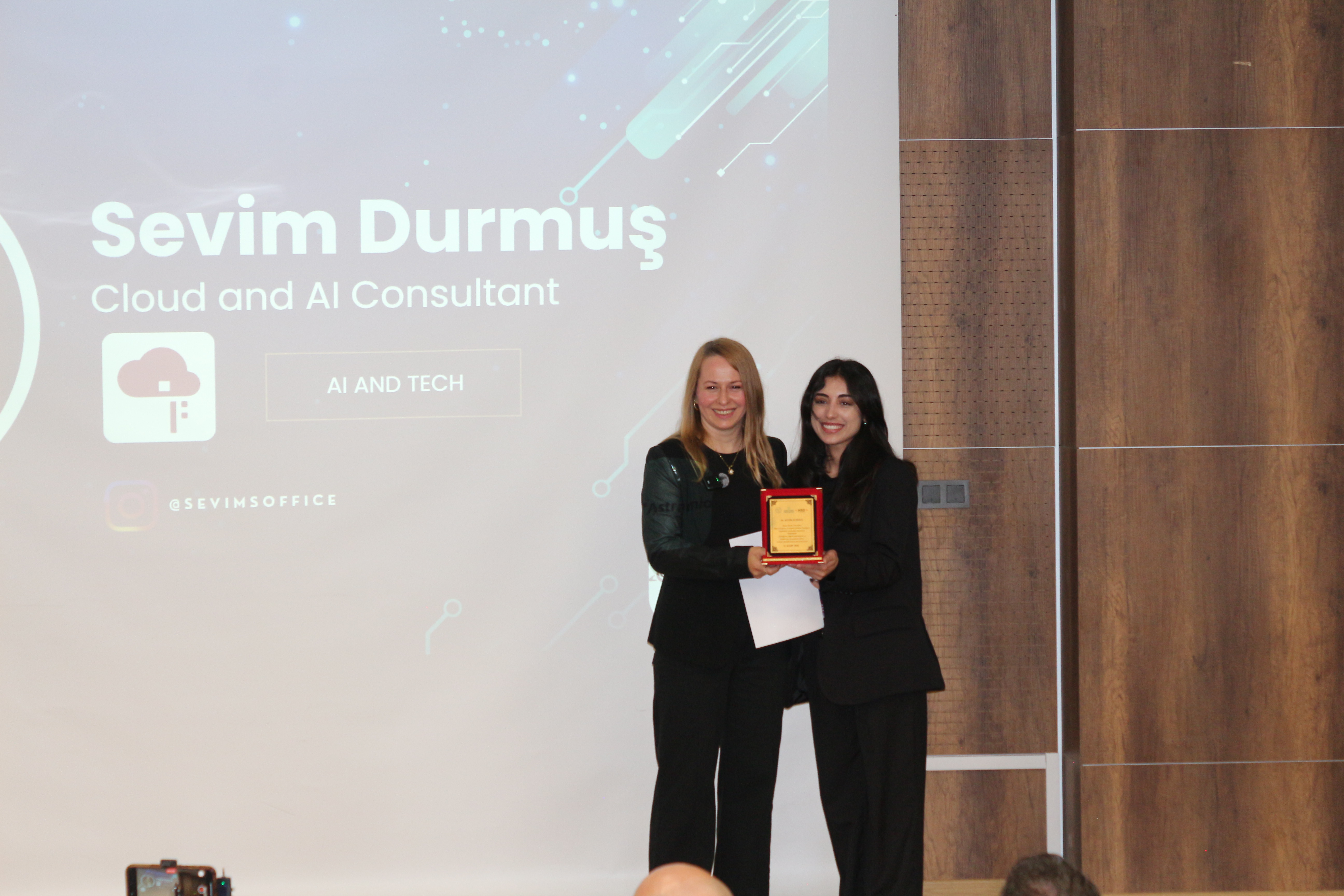 Sevim Durmuş Plaket